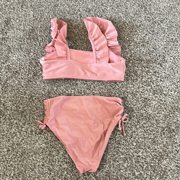 Chelsea & Violet Girls 2 piece swim suit 😍 - Picture 5 of 8